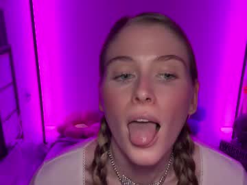 shadebabe's chat room