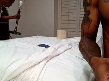 kibrombariu45's chat room