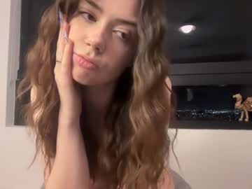 kr3amykay's chat room