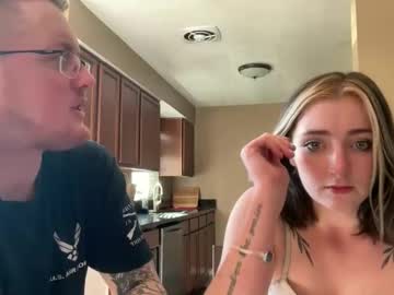 honeybunny245's chat room