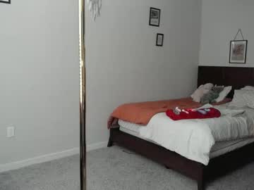 shyy_petitebaby's chat room