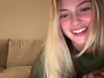 luvaimee's chat room