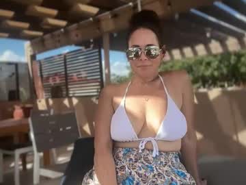 sayplsgdgrl's chat room