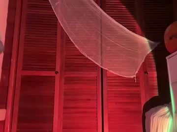 averyyy333's chat room