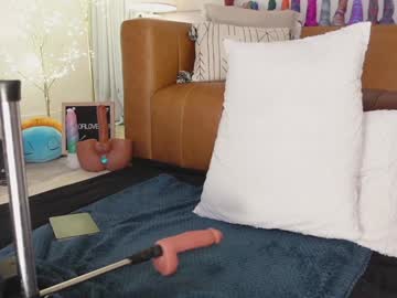 taylor_love_303's chat room