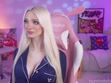 bunnydollstella's chat room