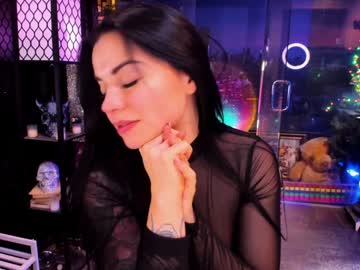 alma_pearl's chat room