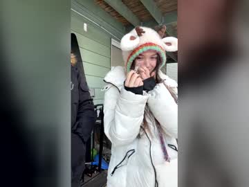 manicpixiedreamfrog's chat room