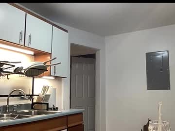 laylahlaylah1's chat room