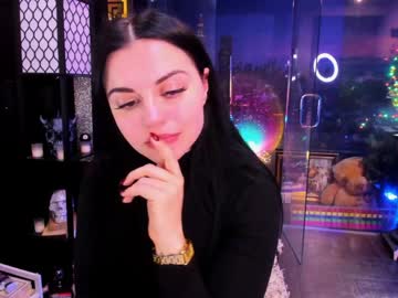 alma_pearl's chat room