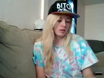 mizzymay10101's chat room