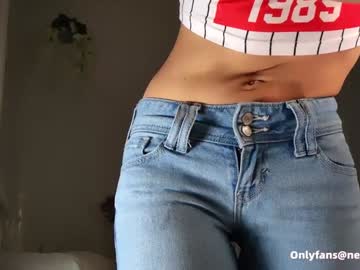 sunluscious's chat room