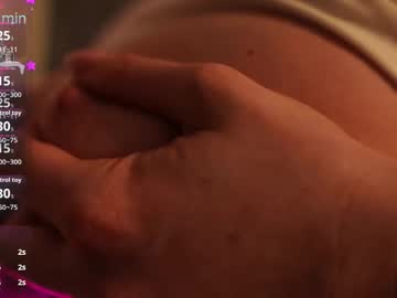 moonelly's chat room