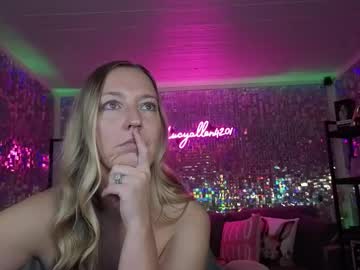 lucyallen4201's chat room