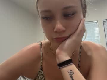 lanademira's chat room