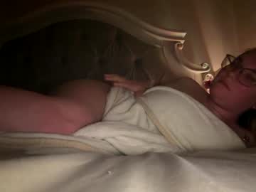 x_dreamgirl_x's chat room