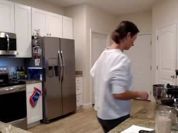 holihurricane's chat room