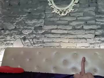 vixvixenn's chat room