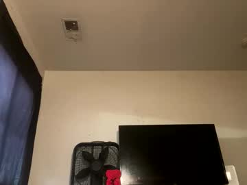 yungblackberry's chat room