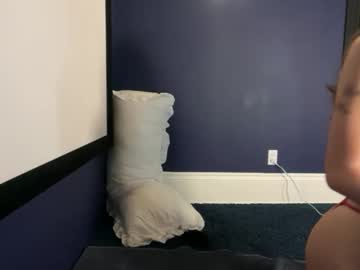 clairewalkerrr's chat room