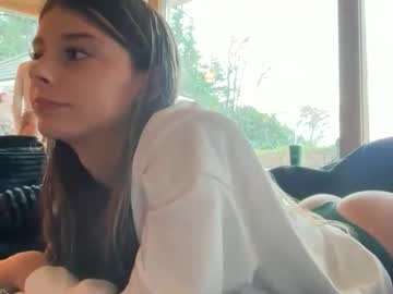 clairewalkerrr's chat room