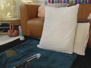 taylor_love_303's chat room