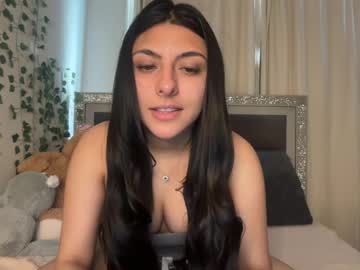 sophiasecretsx's chat room