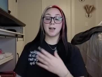 iveyjade33's chat room