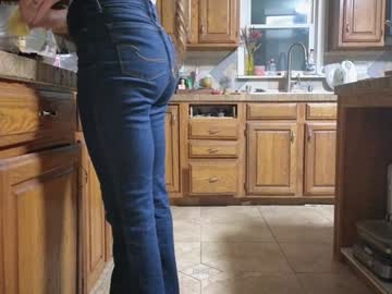 chroniclove's chat room