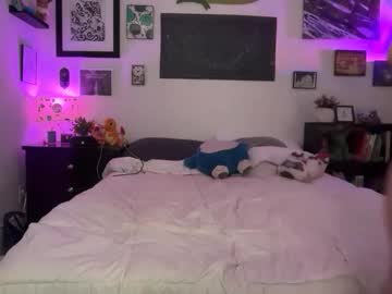 miamoorexo's chat room