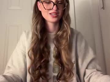 fantasyella's chat room