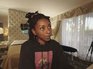 jada_valentine's chat room