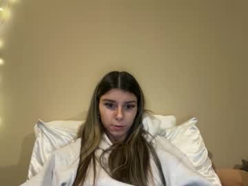 clairewalkerrr's chat room