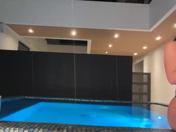 dollyrhodesss's chat room