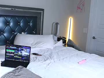 veronicadiazxxx's chat room