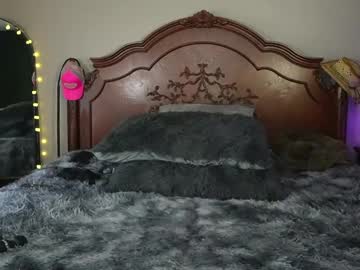 oh_lovely_girl's chat room