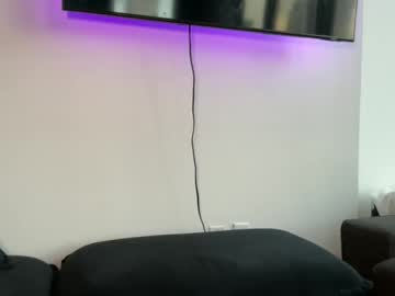 lightbluepufferfish's chat room