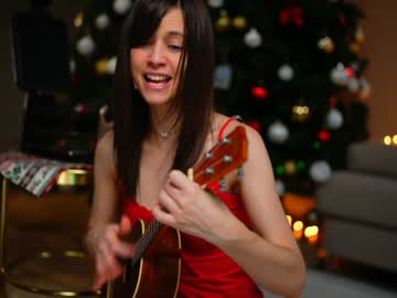 newchloe18's chat room