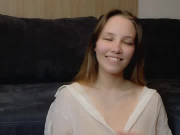 charming_evaa's chat room