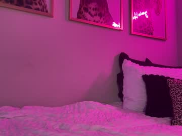 brielledaviss's chat room