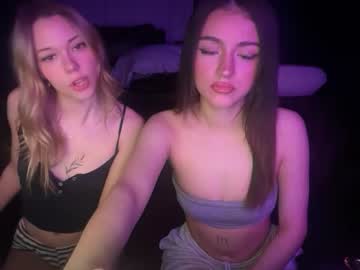 stellapearl's chat room