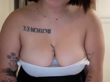 oohhellothere's chat room