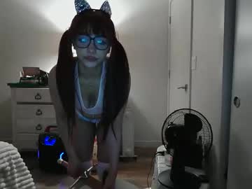 esoterickitten777's chat room