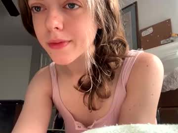 sweetmarie223's chat room