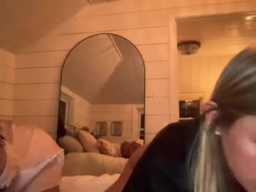 carlybora's chat room