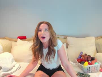 eatmygingersnapps's chat room