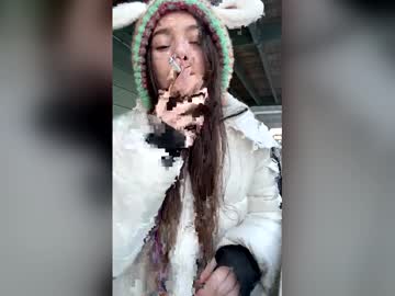 manicpixiedreamfrog's chat room