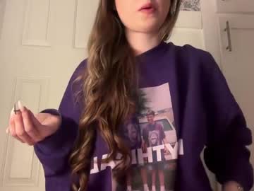 fantasyella's chat room