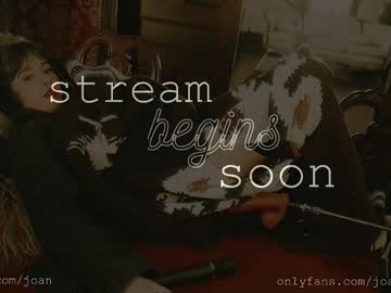 thecamwoman's chat room