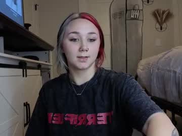 iveyjade33's chat room